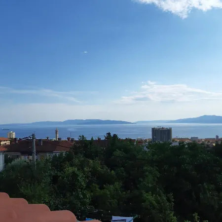 Orange Cube Apartment Rijeka Exterior photo